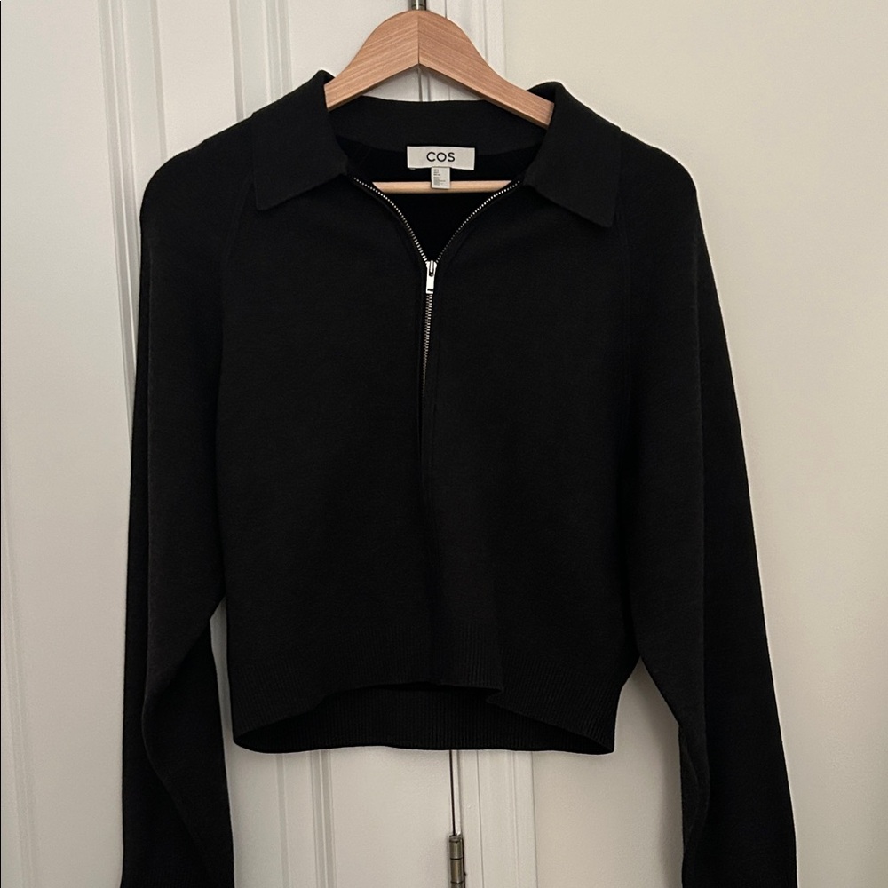 COS Classic Black Zip-Up Cardigan / Light Bomber